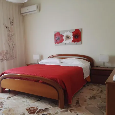 Apartment Casa Vacanze Smeraldo *